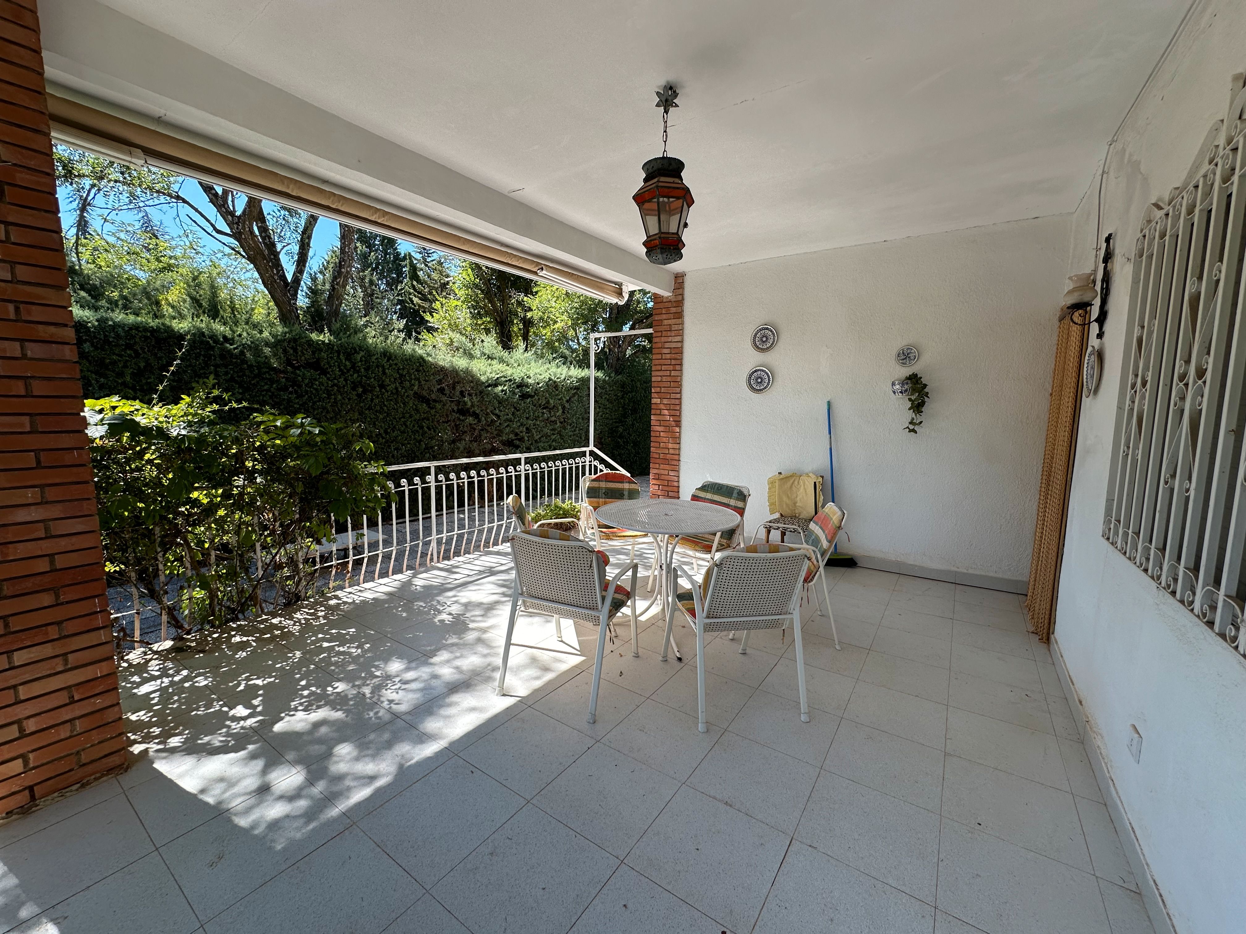 Terrassa de Casa o xalet en venda en Baeza amb Jardí privat, Terrassa i Traster