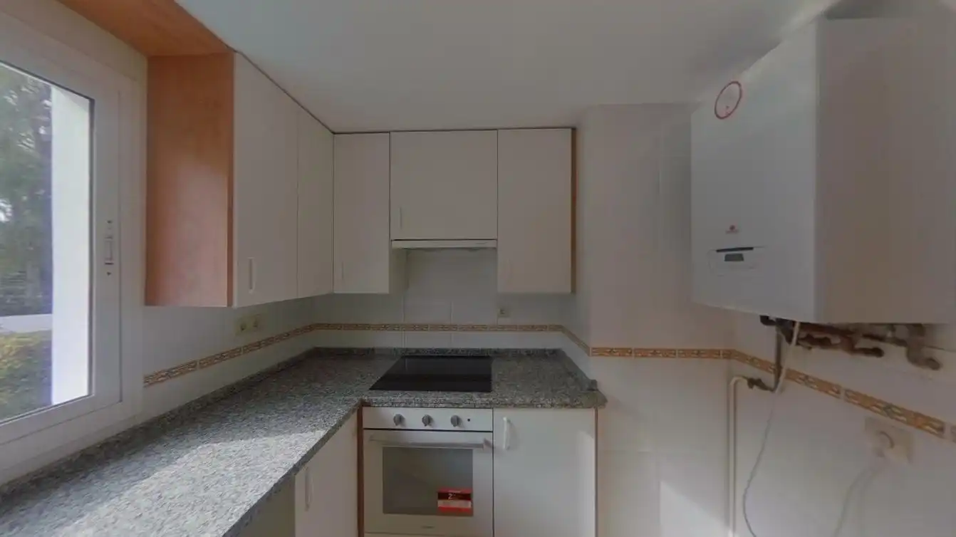 Cuina de Pis en venda en Marbella amb Calefacció i Piscina