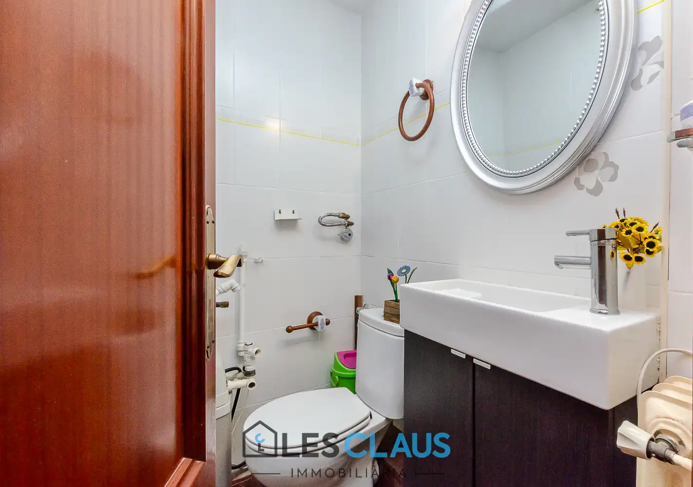 Bathroom of Duplexes for sale in Barcelona  with Air Conditioner, Heating and Balcony