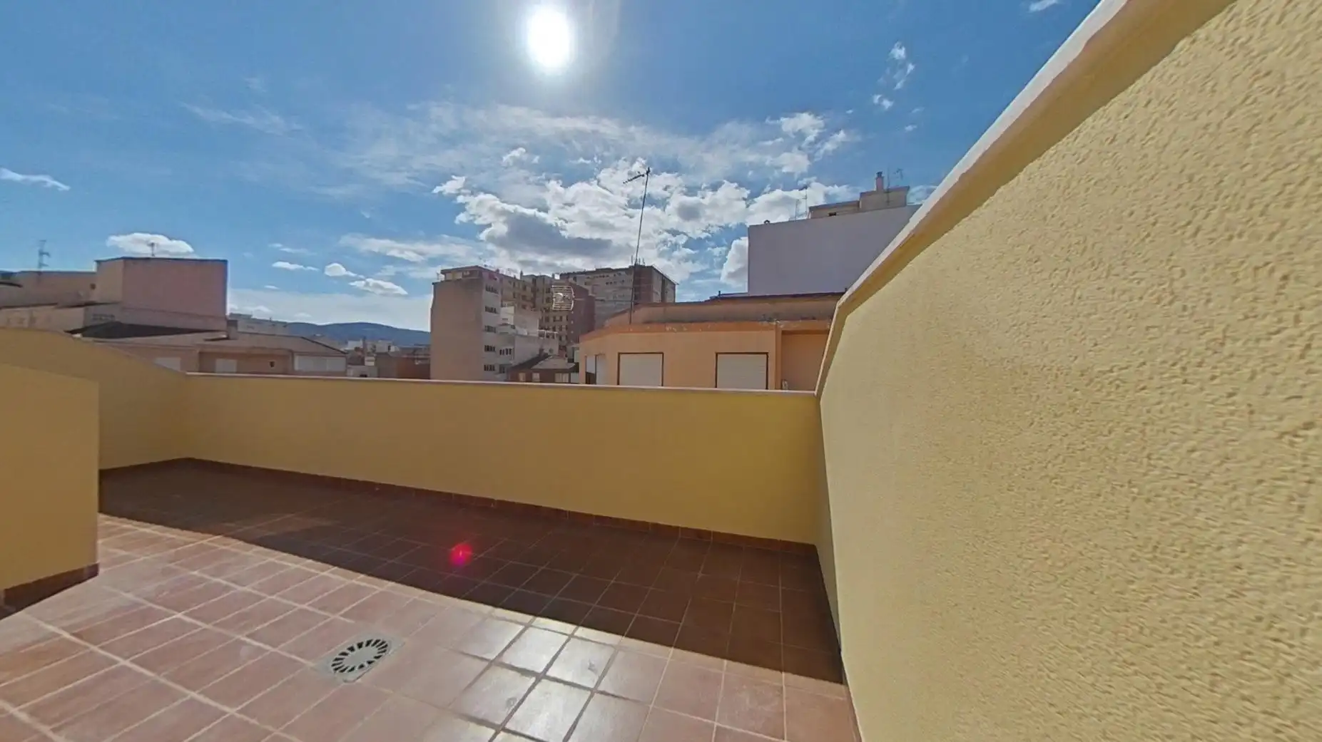 Terrassa de Casa o xalet en venda en Elda amb Aire condicionat
