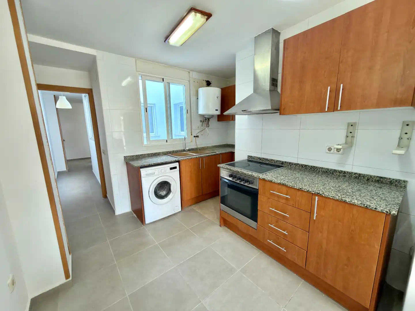 Küche von Wohnung zum Verkauf in Vilamarxant mit Klimaanlage und Balkon