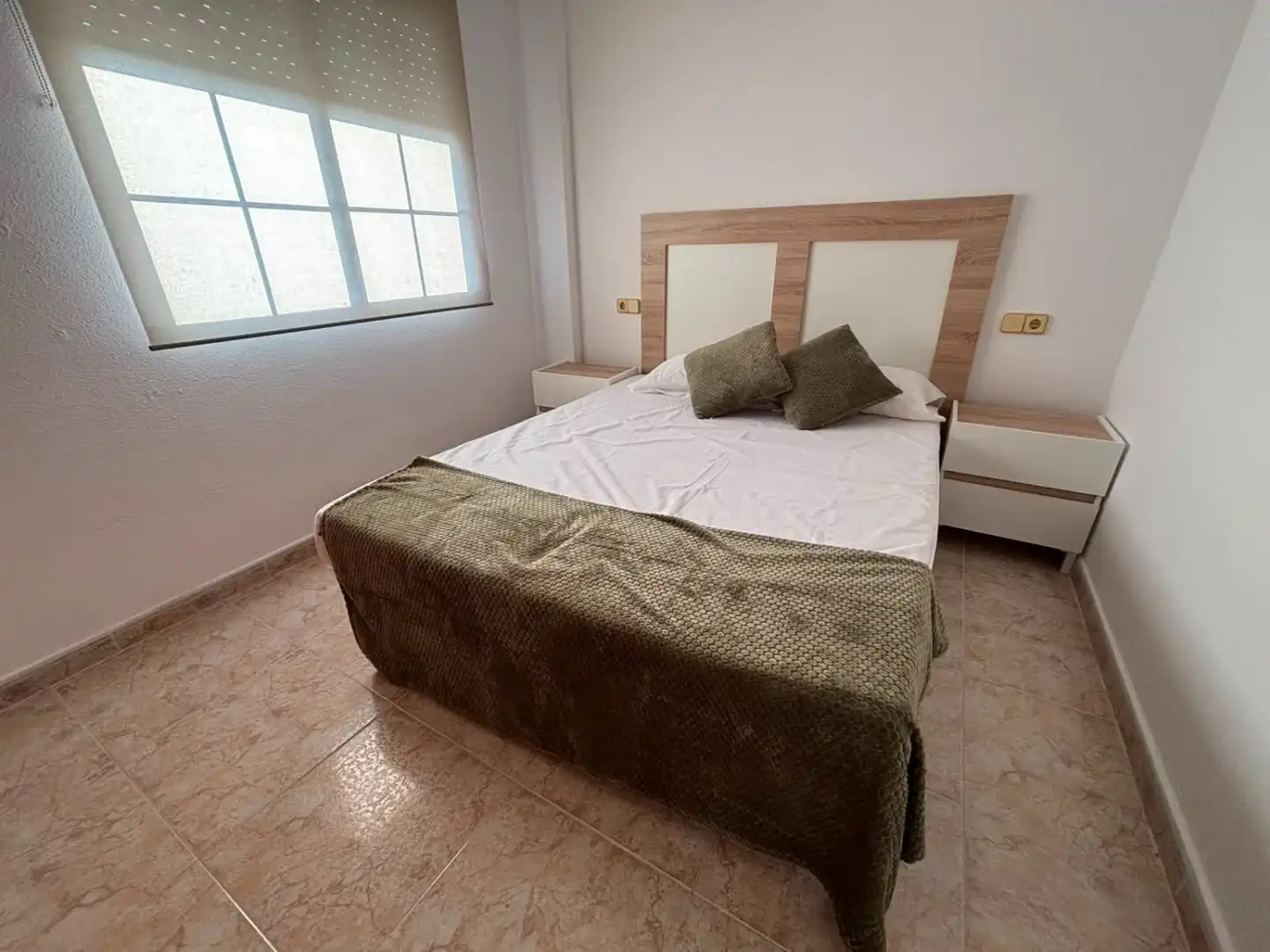 Bedroom of Flat for rent in La Mata