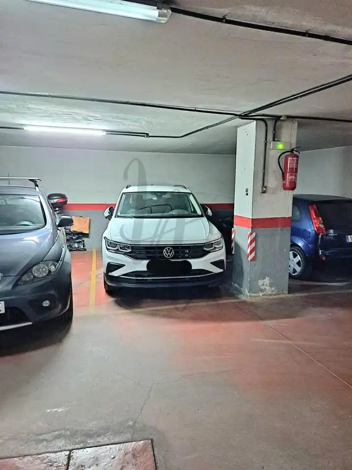 Parking de Piso en venta en Madrid con Aire acondicionado, Calefacción y Parquet