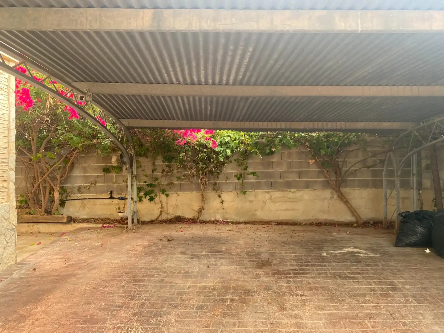 Parking of Houses for rent in Alginet  with Private garden, Terrace and Swimming Pool