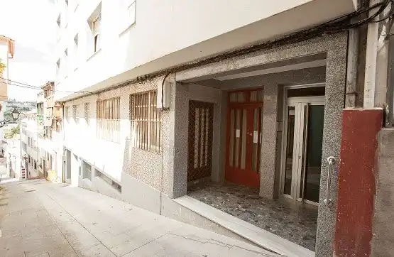 Local comercial en venda a Betanzos