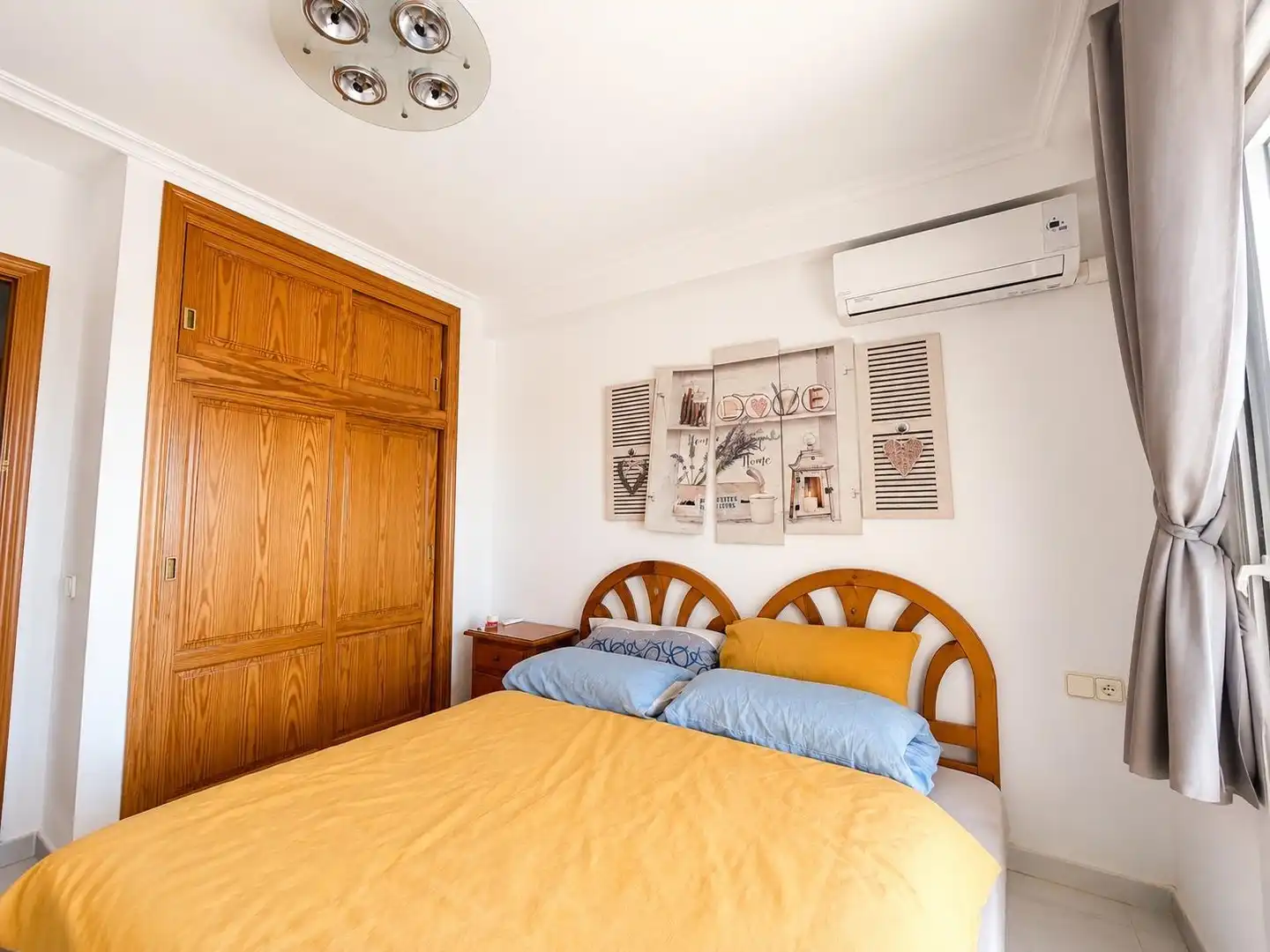 Dormitori de Àtic en venda en Torrevieja amb Aire condicionat, Moblat i Rentadora