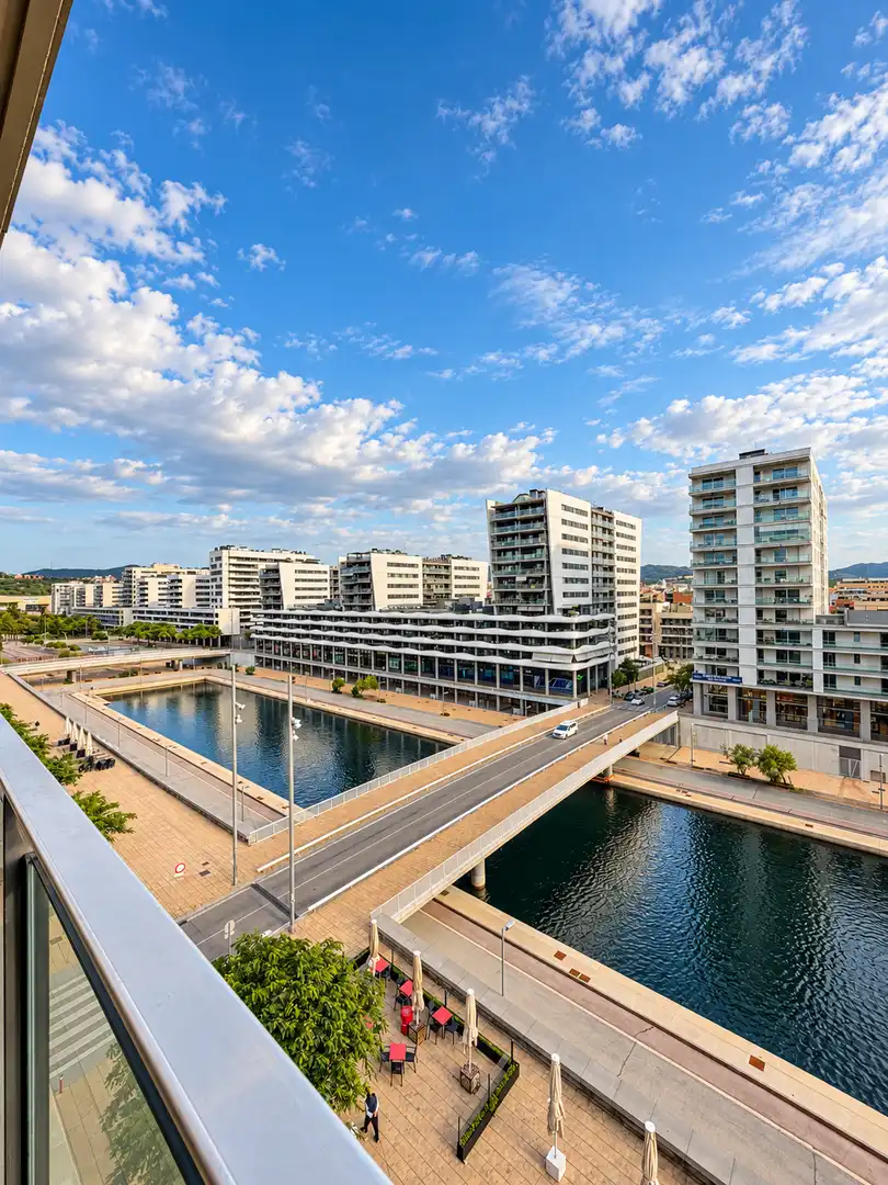 Vista exterior de Pis en venda en Badalona amb Aire condicionat, Calefacció i Terrassa