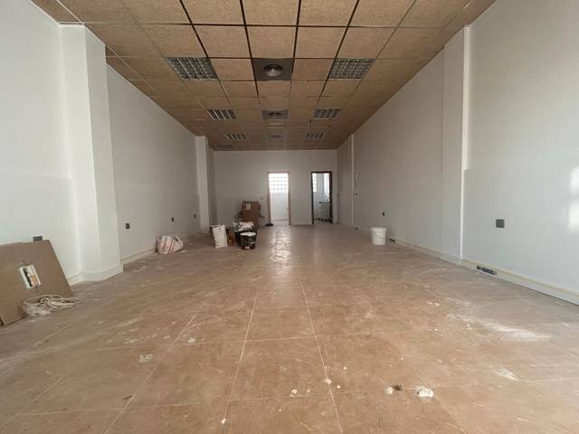 Local comercial en Alquiler en Lomas de Cabo Roig - Los Dolses