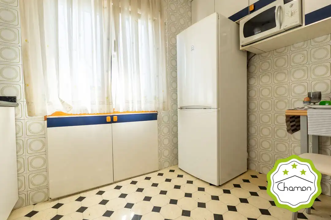 Cocina de Piso en venta en Bilbao  con Calefacción, Jardín privado y Amueblado
