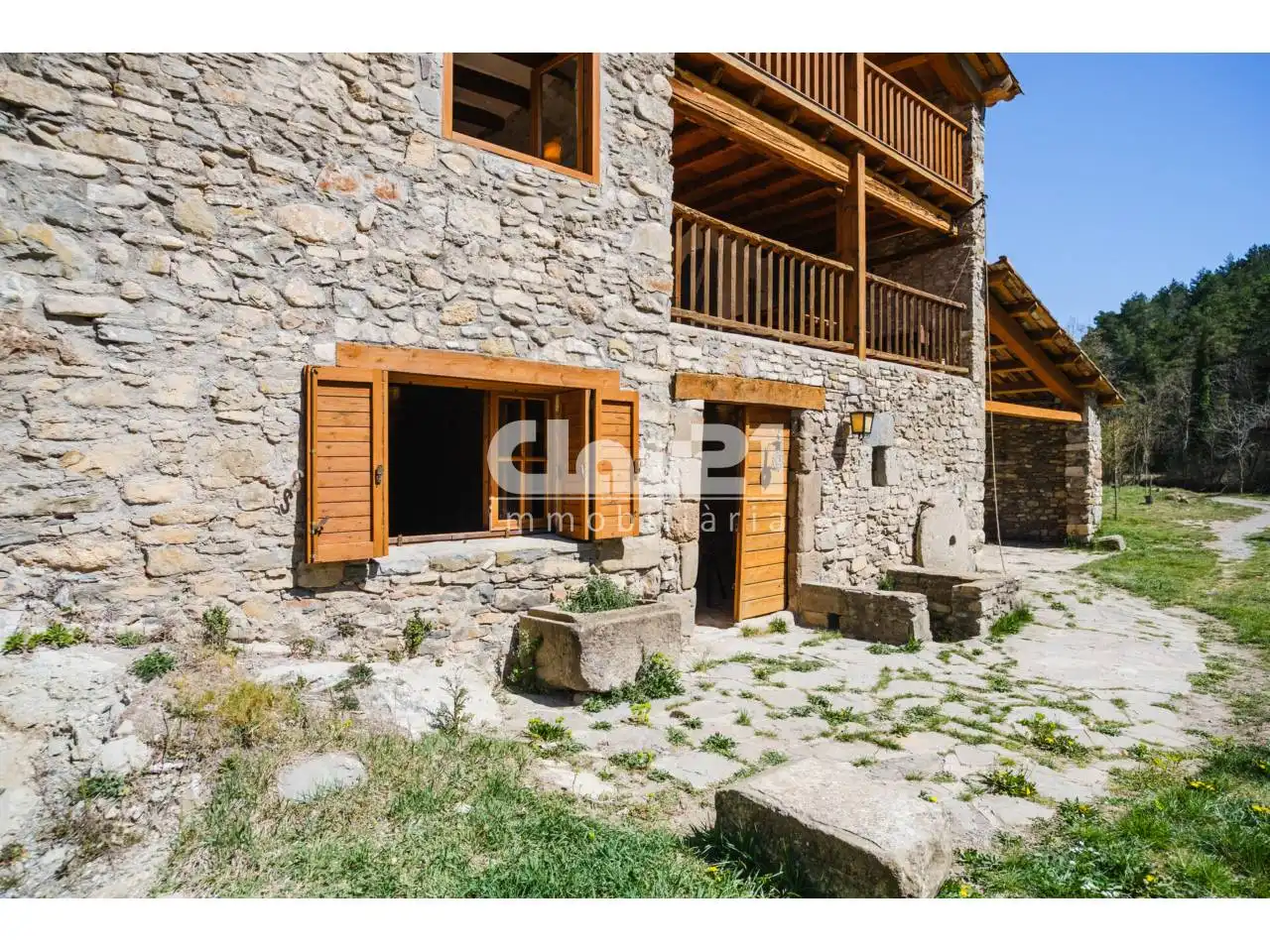 Vista exterior de Casa o xalet en venda en Borredà amb Jardí privat