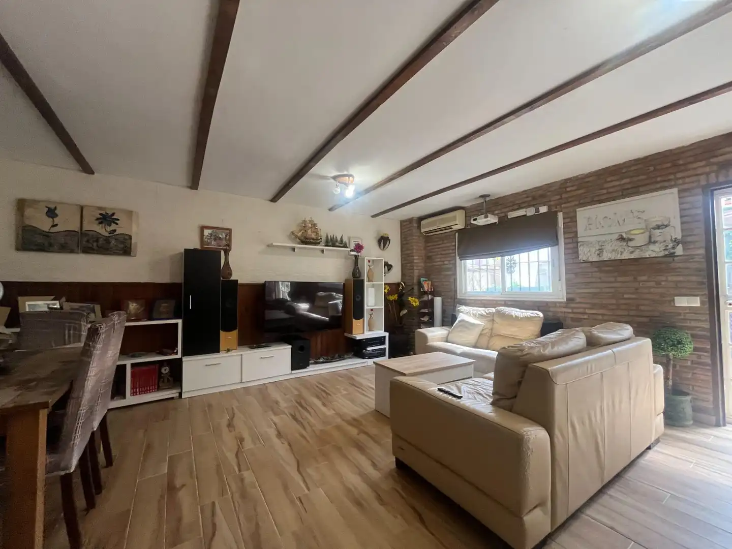 Living room of Detached homes for sale in Jerez de la Frontera  with Heating, Private garden and Terrace