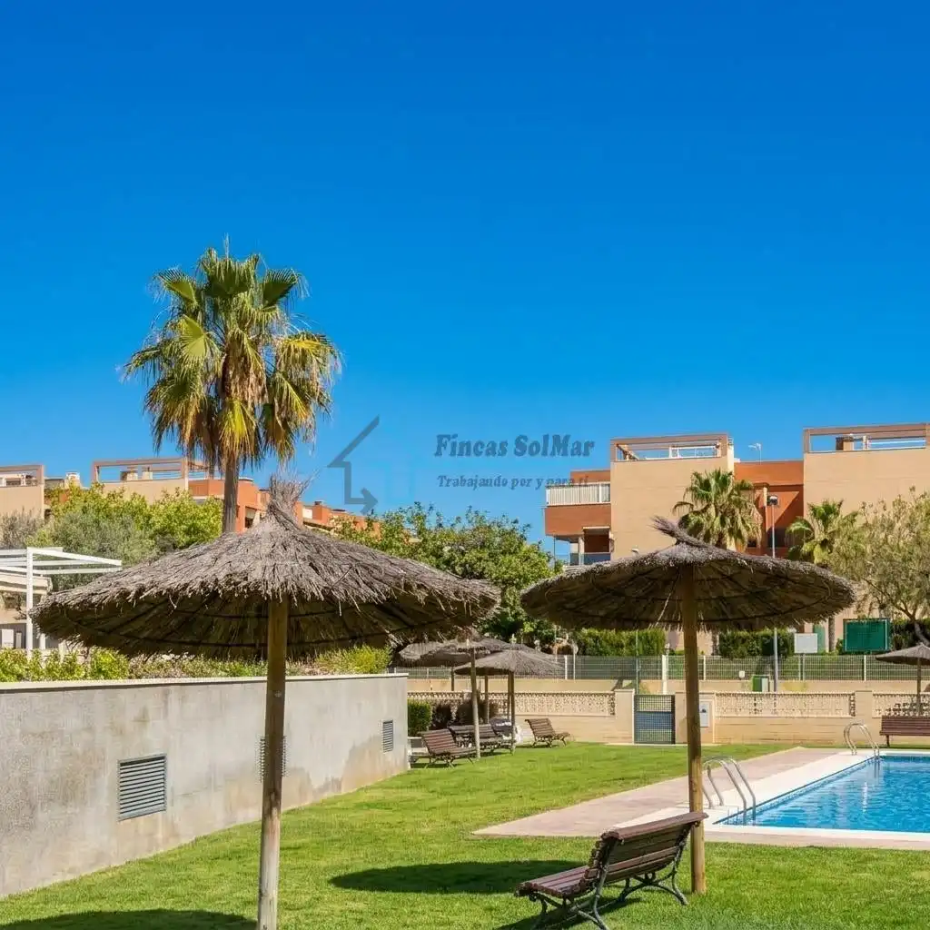 Apartamento con piscina en venta en Canet d'En Berenguer, imagen 2