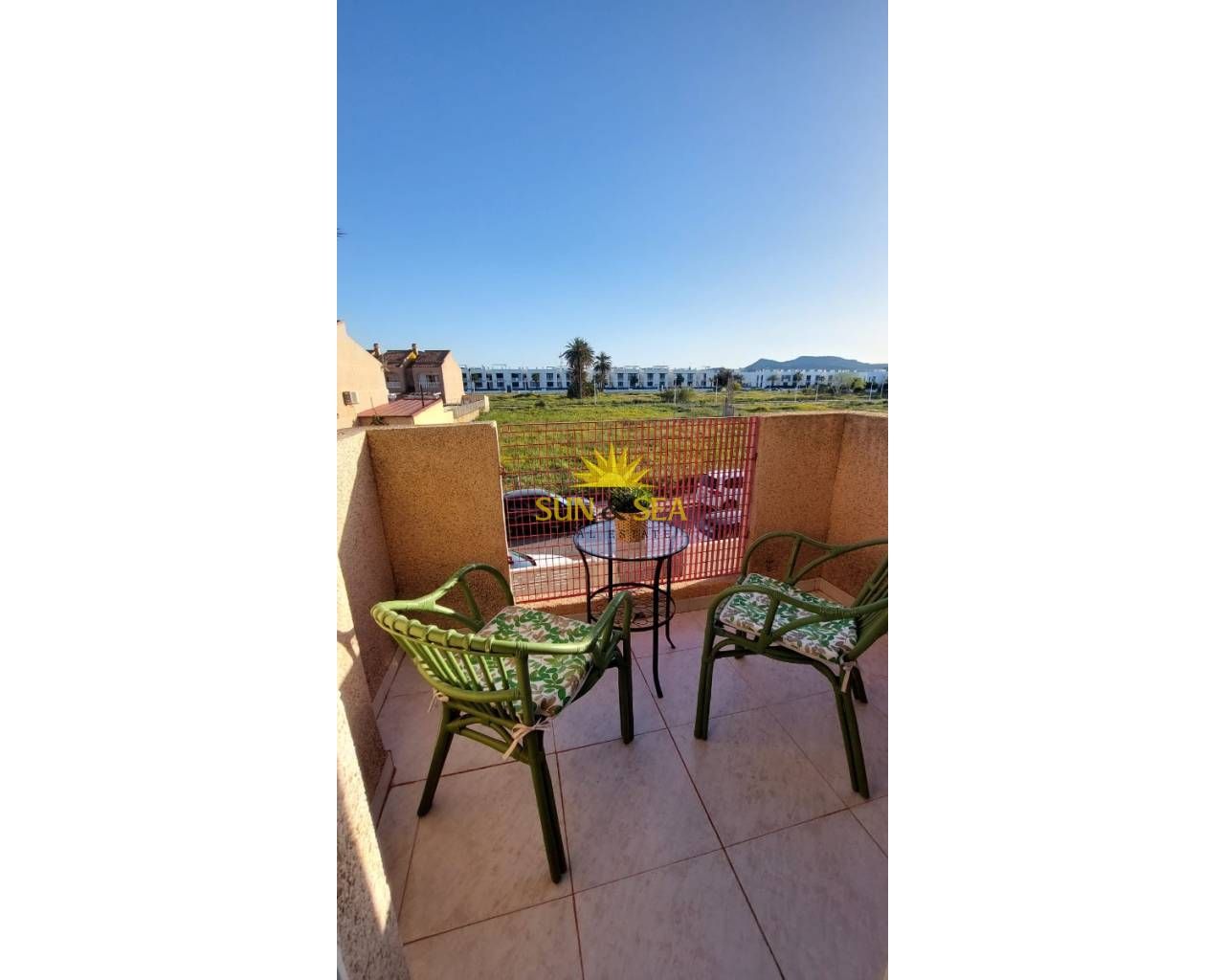 Jardí de Apartament de lloguer en Cartagena amb Aire condicionat, Calefacció i Terrassa