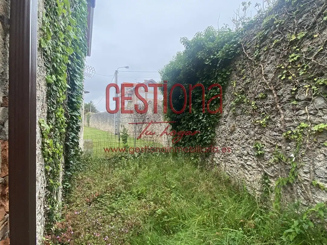 Casa adosada en venta en Noja con Jardín privado
