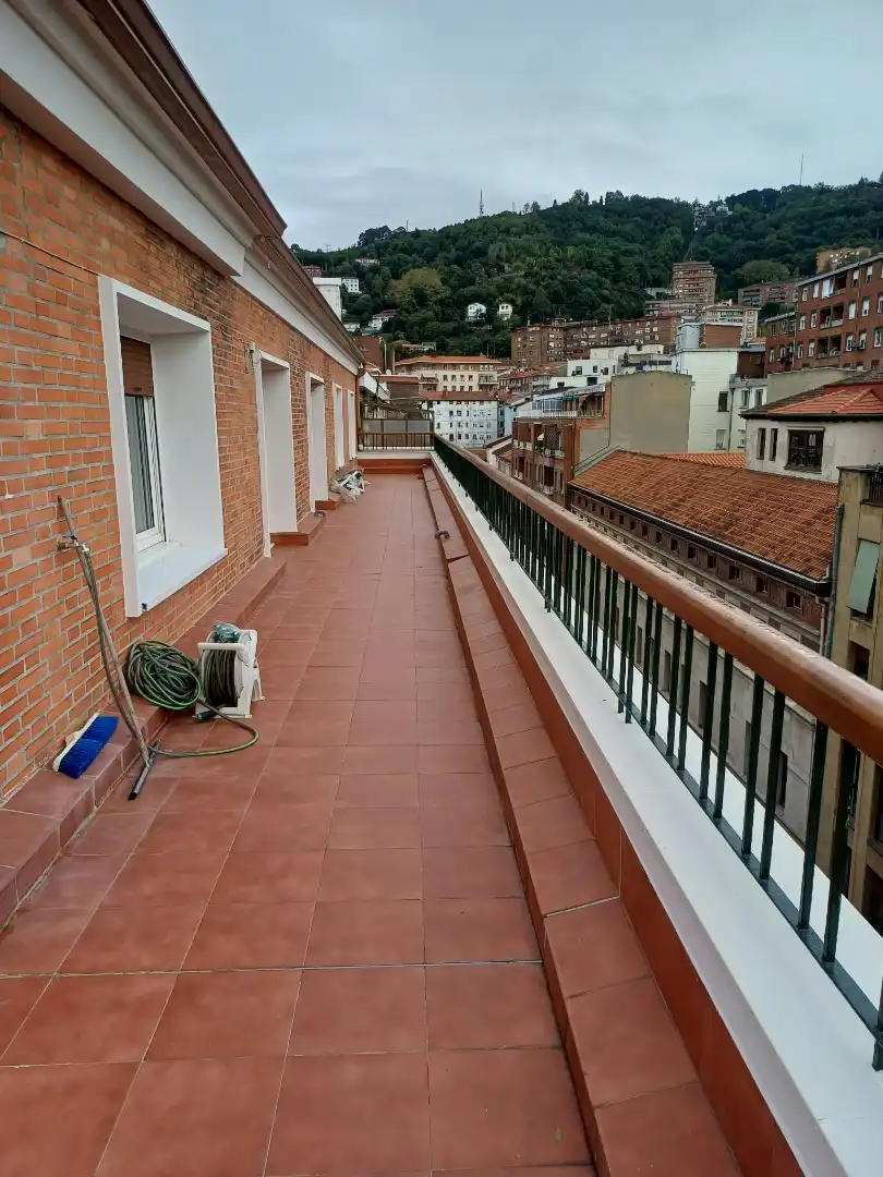 Penthouse mit Terrasse zum Verkauf in Campo de Volantín Pasealekua, imagen 2