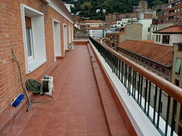Attique avec balcon à vendre à Campo de Volantín Pasealekua
