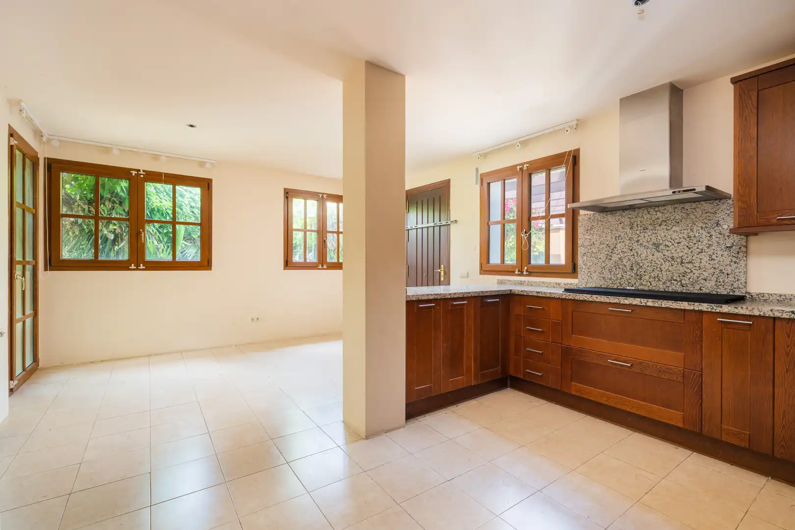 Casa con piscina in vendita a Urbanización Camino La Resinera, imagen 6