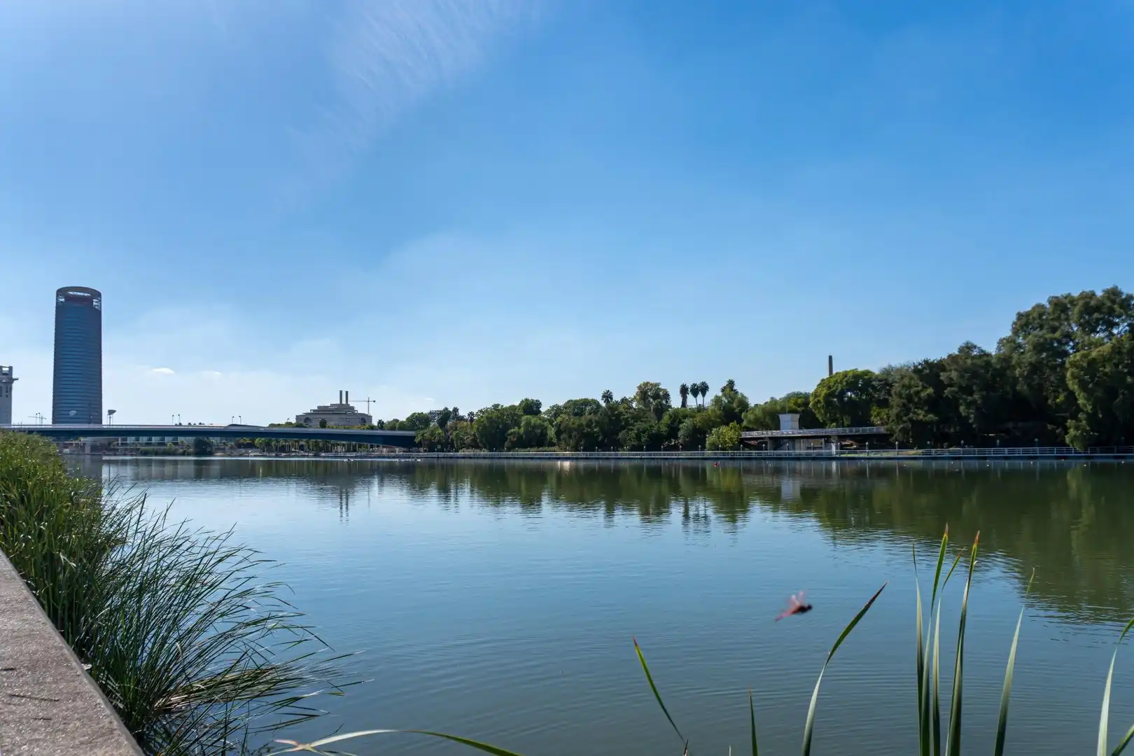Vista exterior de Pis en venda en Sevilla amb Aire condicionat, Calefacció i Traster