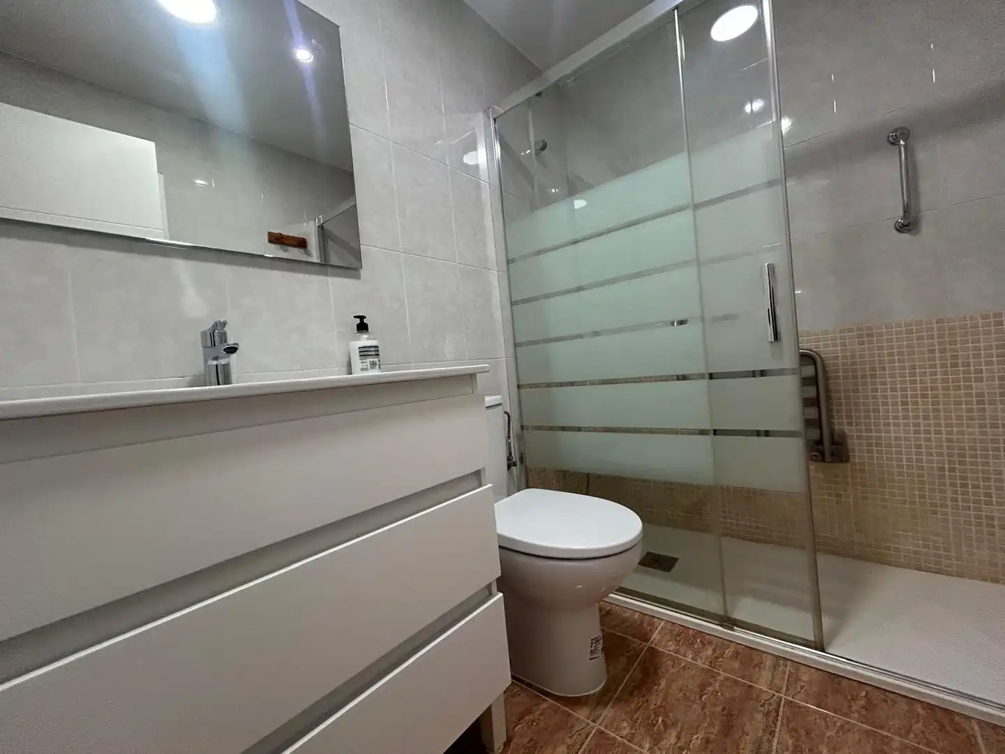 Bany de Pis en venda en Benetússer amb Aire condicionat, Parquet i Terrassa
