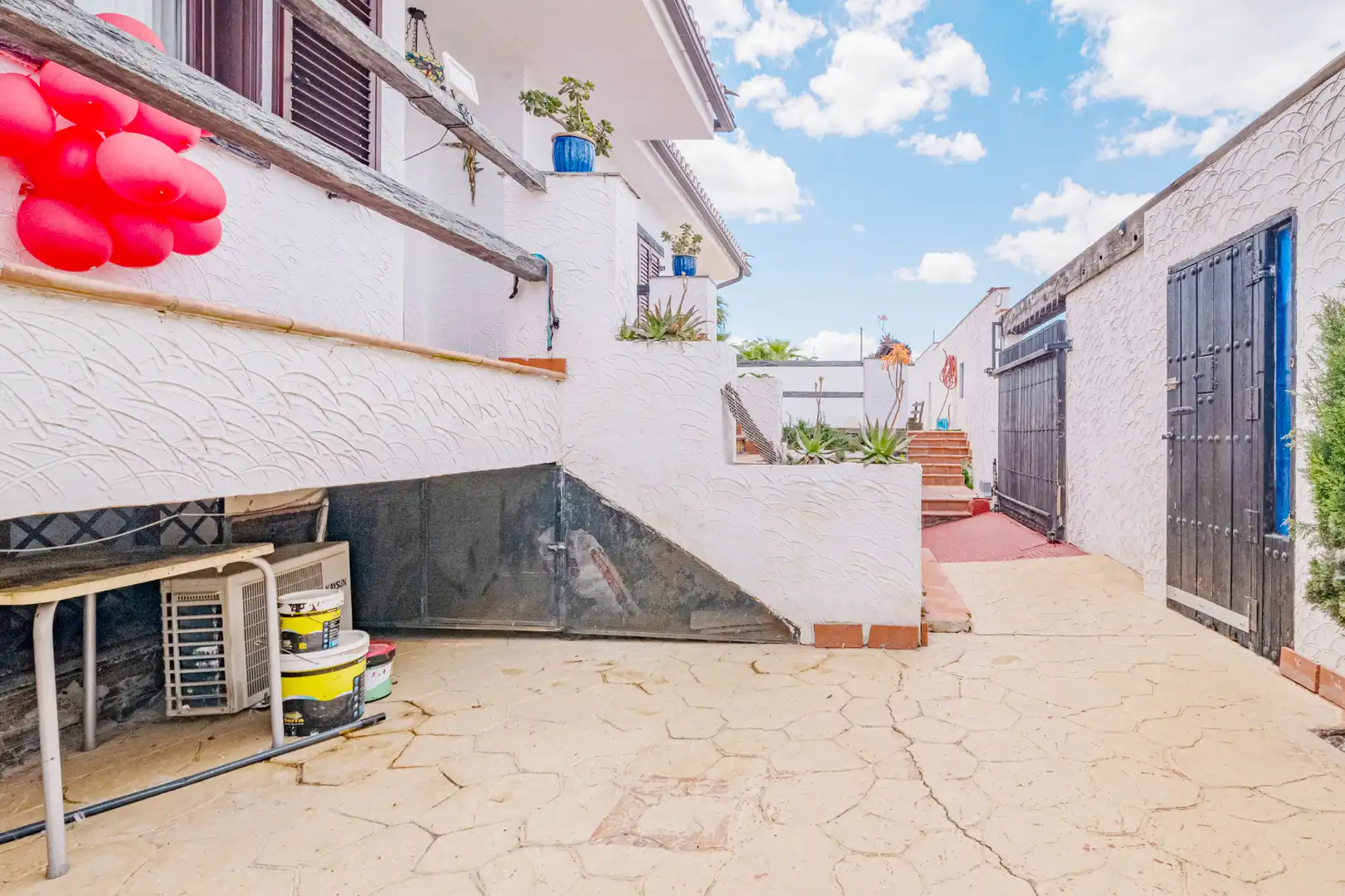 Vista exterior de Casa o chalet de alquiler en Las Gabias con Aire acondicionado, Calefacción y Jardín privado