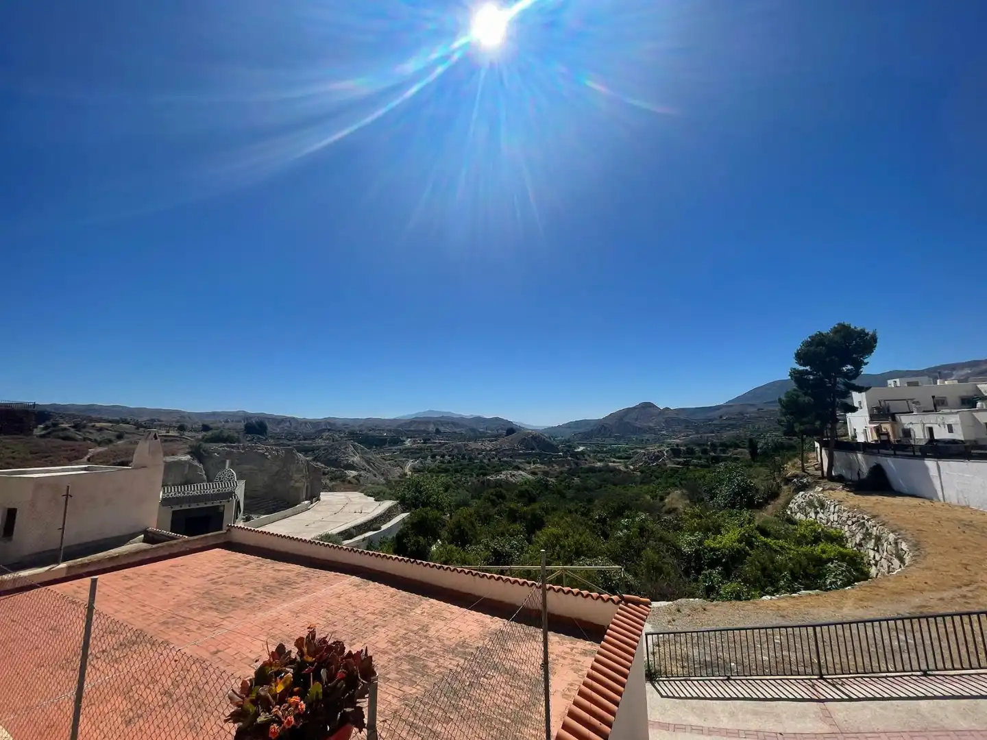Vista exterior de Casa o xalet en venda en Bentarique