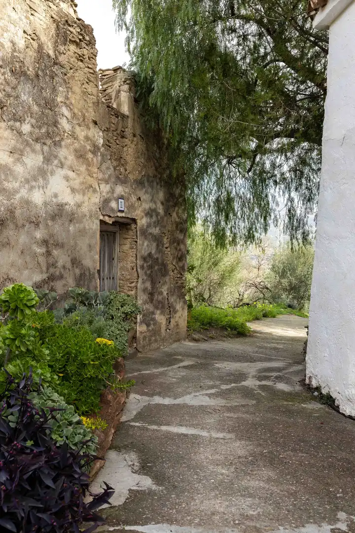 Vista exterior de Edificio en venta en Viñuela