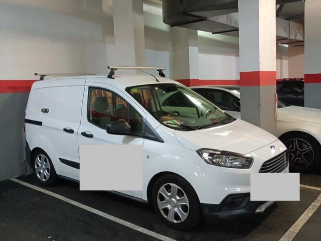 Garaje en Alquiler en Carrer de Roger de Flor, 65 en Fort Pienc