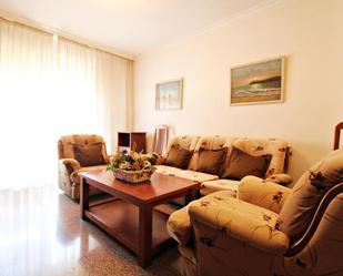 Sala d'estar de Pis en venda en Alicante / Alacant amb Terrassa i Balcó
