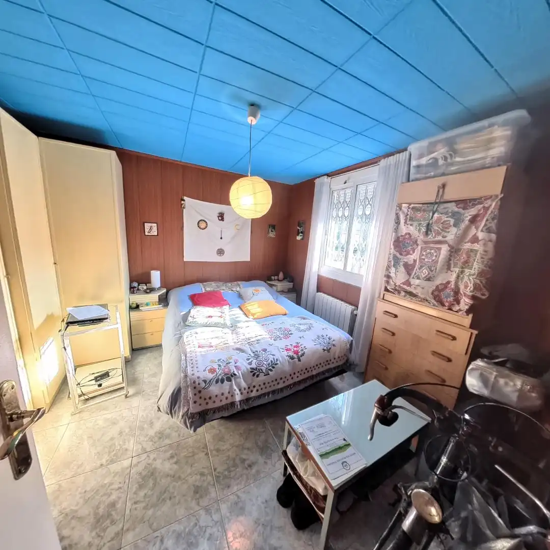 Schlafzimmer von Wohnung zum Verkauf in Barcelona mit Klimaanlage, Heizung und Terrasse