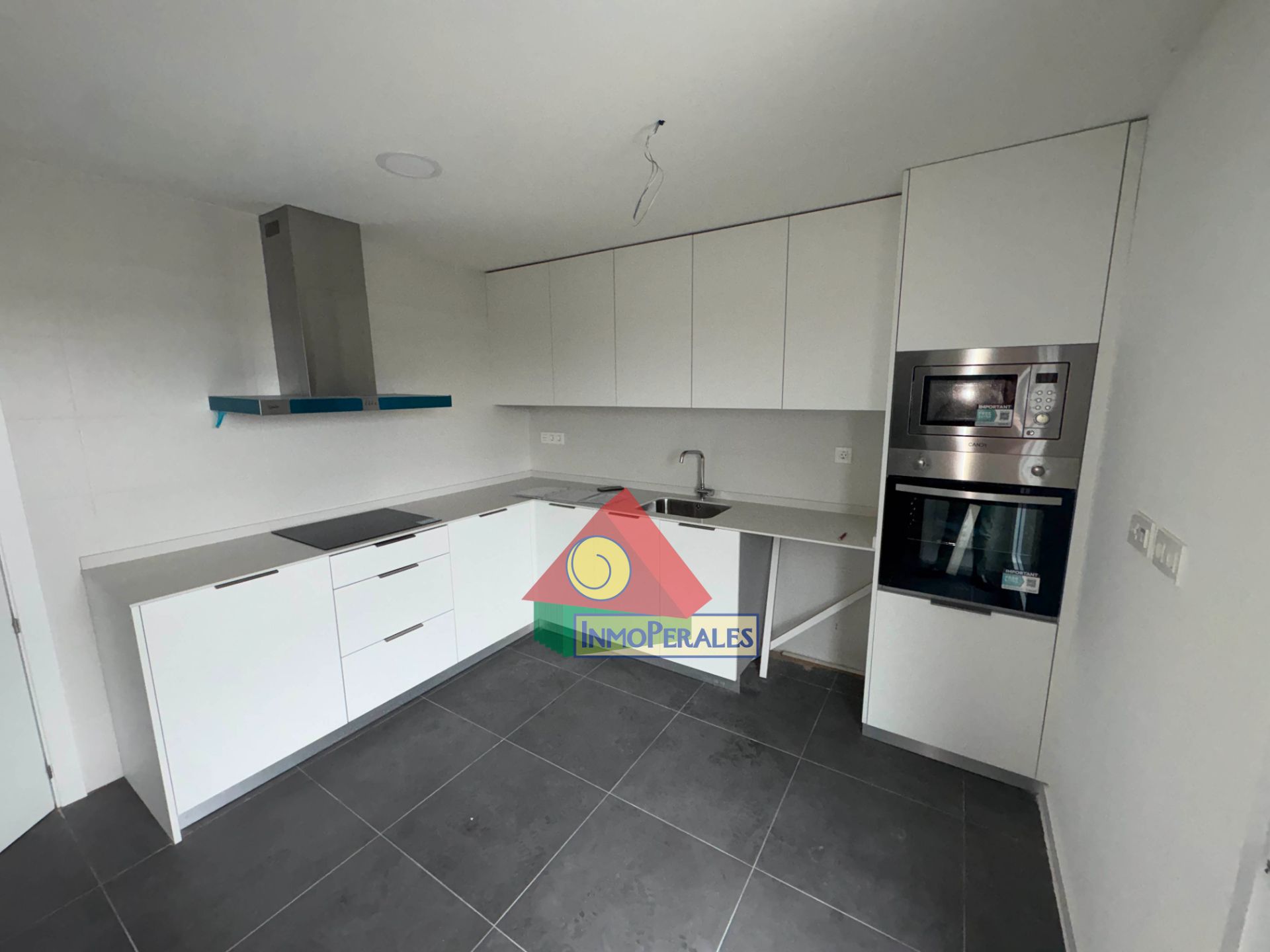 Cuina de Casa o xalet de lloguer en Getafe amb Calefacció, Jardí privat i Forn