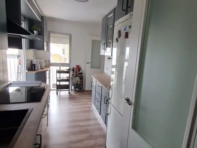 Appartamento con ascensore in affitto a Calle de la Ada 10, imagen 18