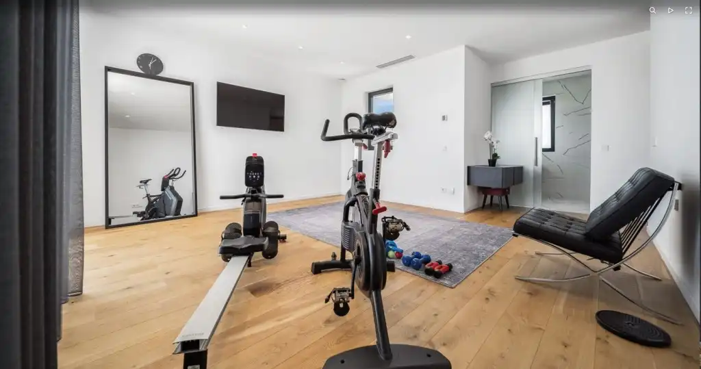 Chalet con piscina en venta en Elviria - Cabopino, imagen 26