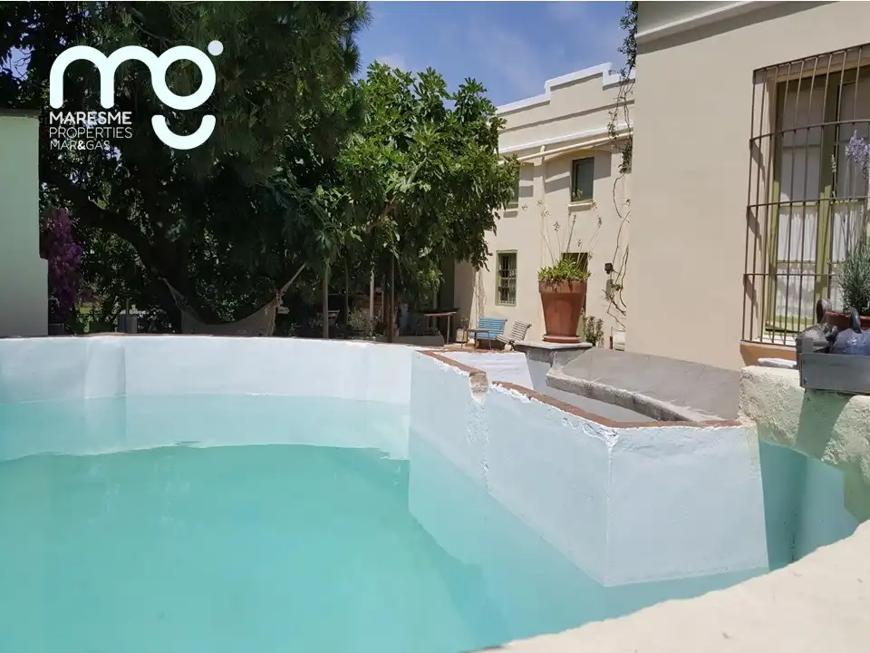 Schwimmbecken von Country house zum Verkauf in Vilassar de Mar mit Heizung, Privatgarten und Schwimmbad