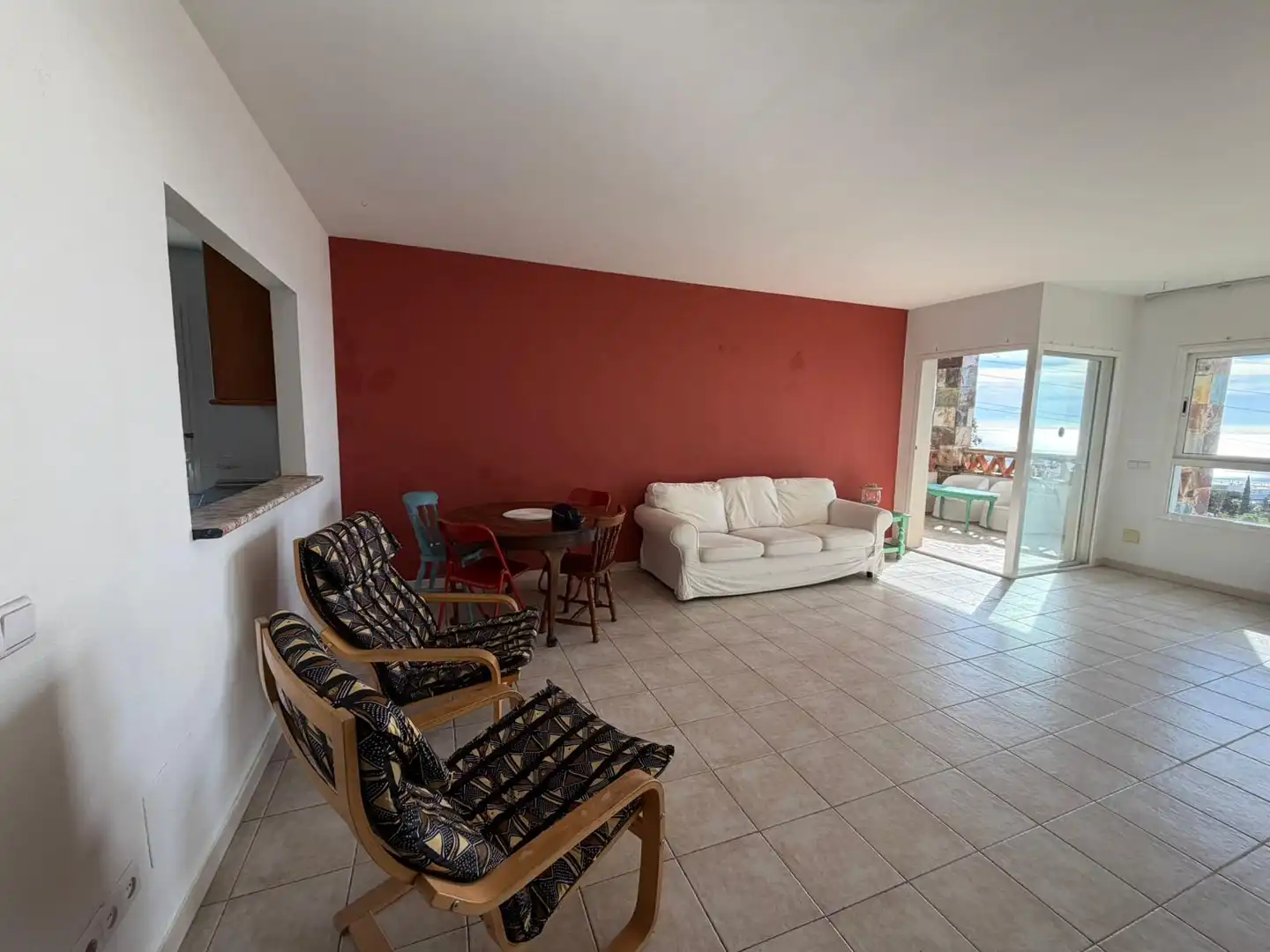 Living room of Flat for sale in Fuengirola  with Air Conditioner, Terrace and Community pool