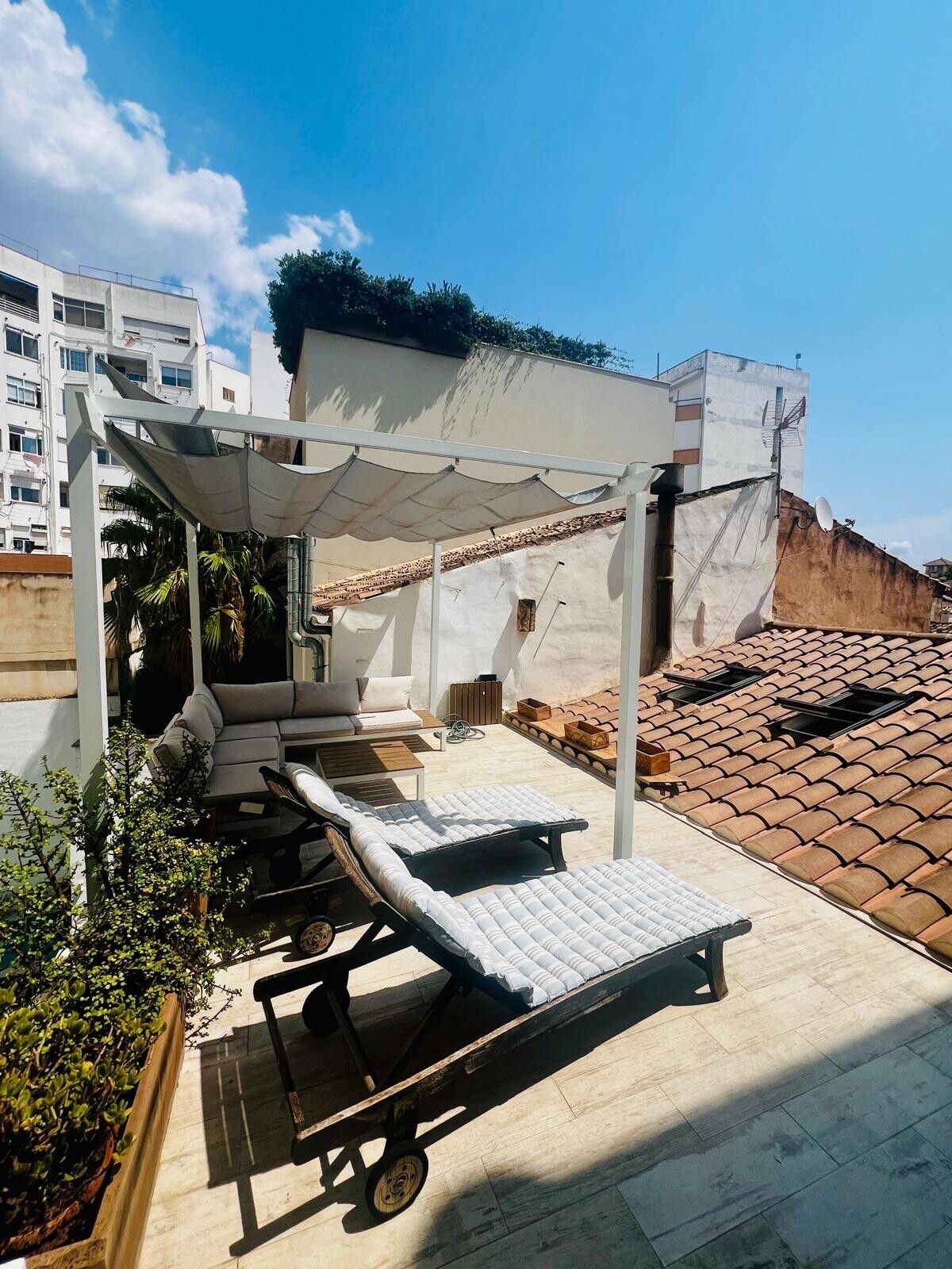 Terrassa de Àtic de lloguer en  Palma de Mallorca amb Aire condicionat, Terrassa i Moblat