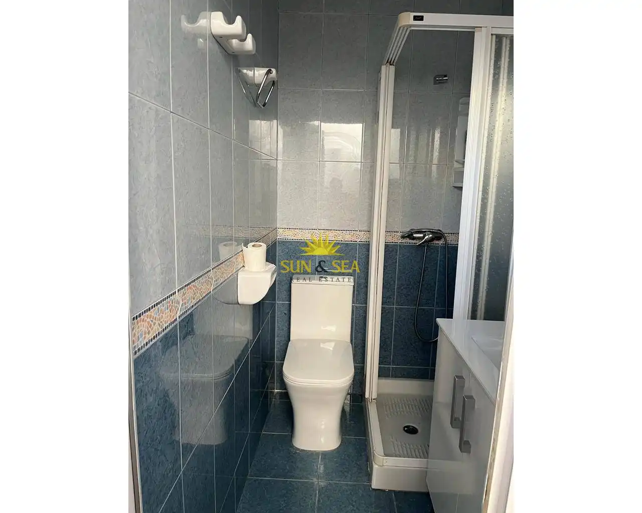 Bany de Casa o xalet de lloguer en Cartagena amb Aire condicionat, Calefacció i Traster