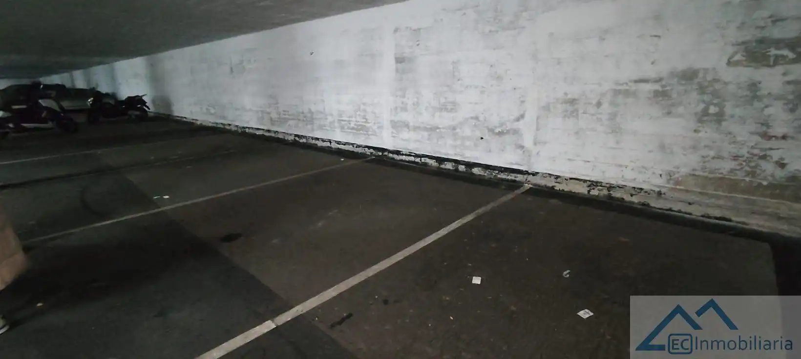 Parking of Garage for rent in Santander