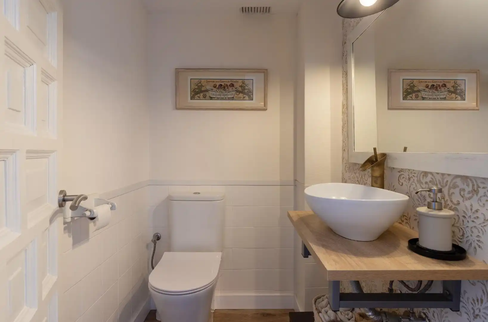 Bany de Casa o xalet en venda en El Vendrell amb Parquet, Terrassa i Balcó