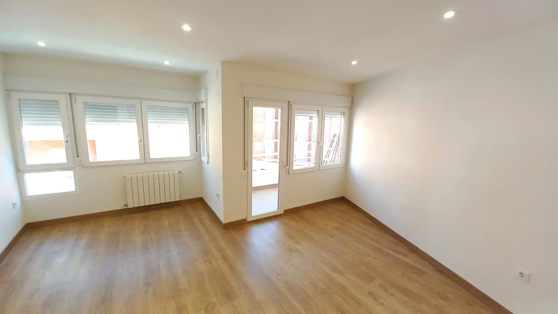 Living room of Flat for rent in Albacete  with Heating, Oven and Washing machine