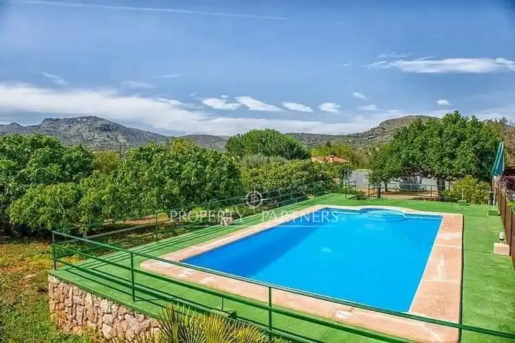 Casa rústica con piscina en venta en Sant Llorenç des Cardassar, imagen 7