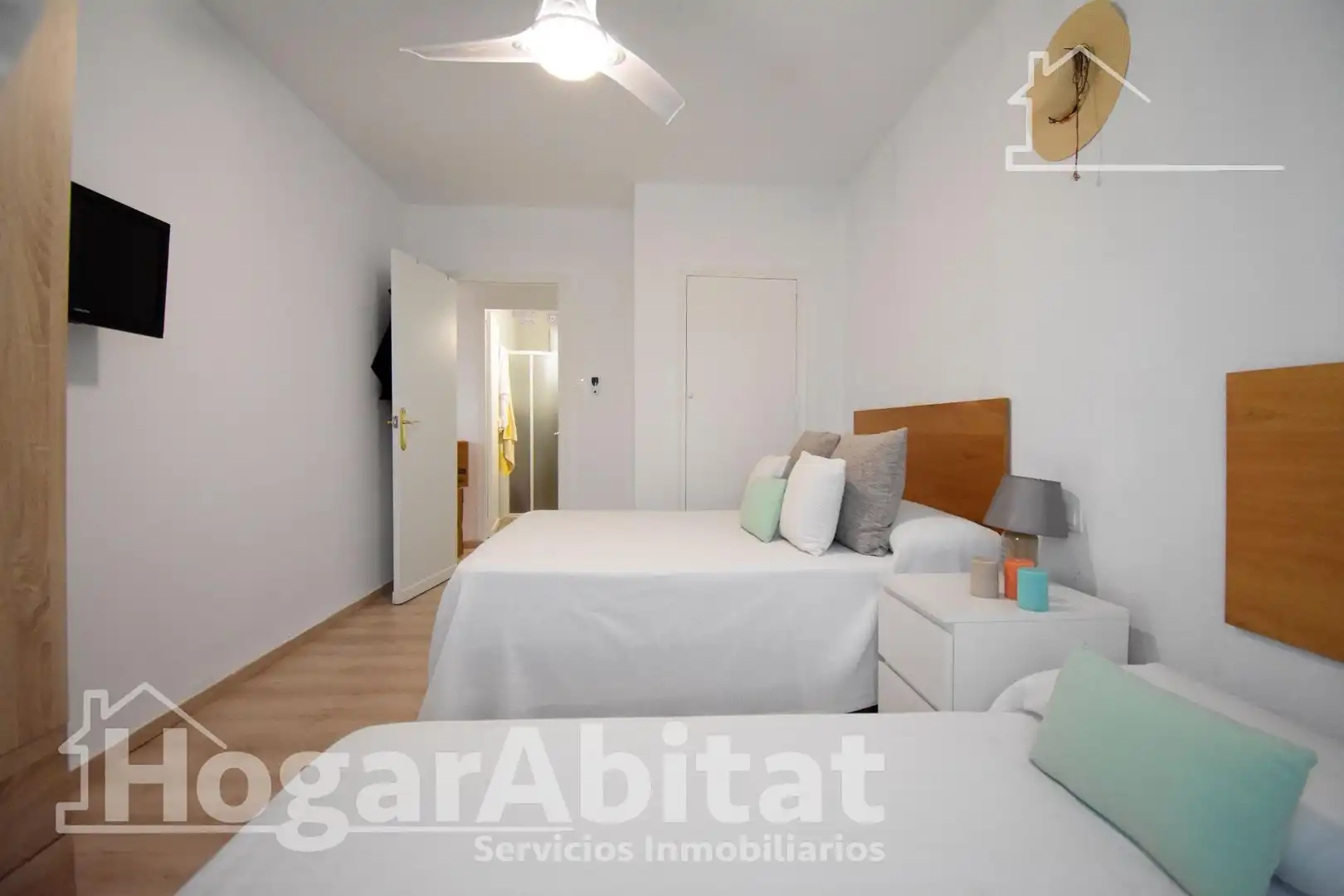 Bedroom of Attic for sale in Bellreguard  with Air Conditioner, Heating and Parquet flooring