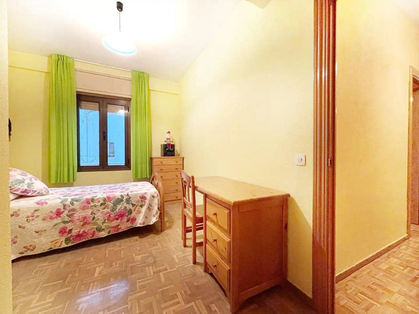 Habitación de Piso en venta en Madrid con Aire acondicionado, Calefacción y Parquet