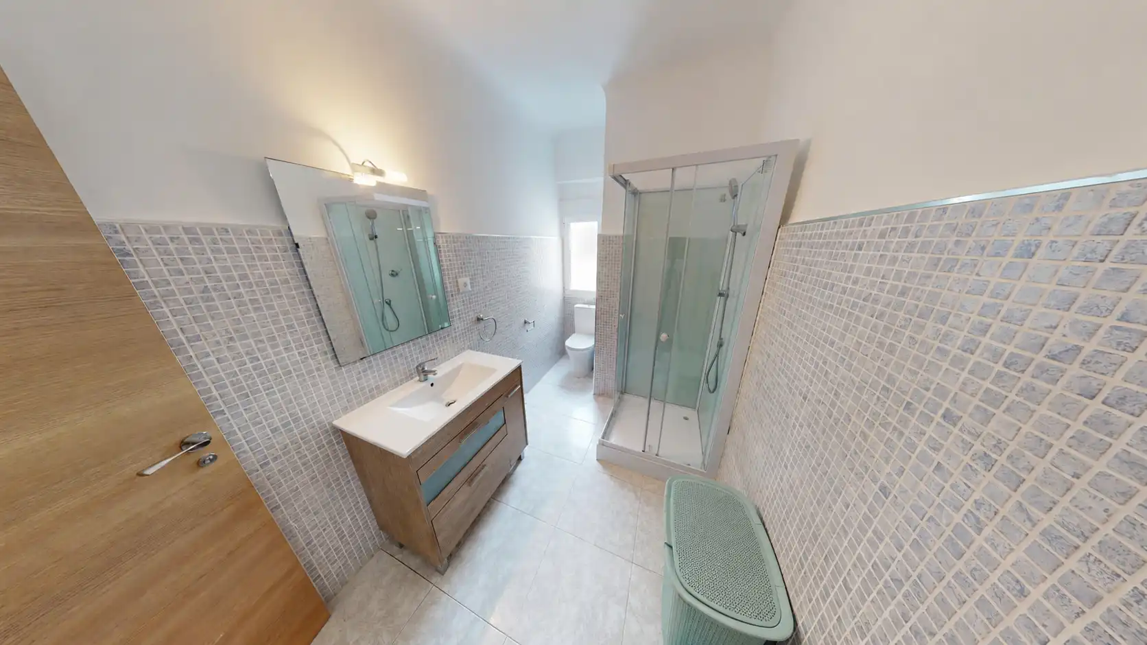 Bathroom of Flat for rent in Alicante / Alacant  with Furnished, Washing machine and TV