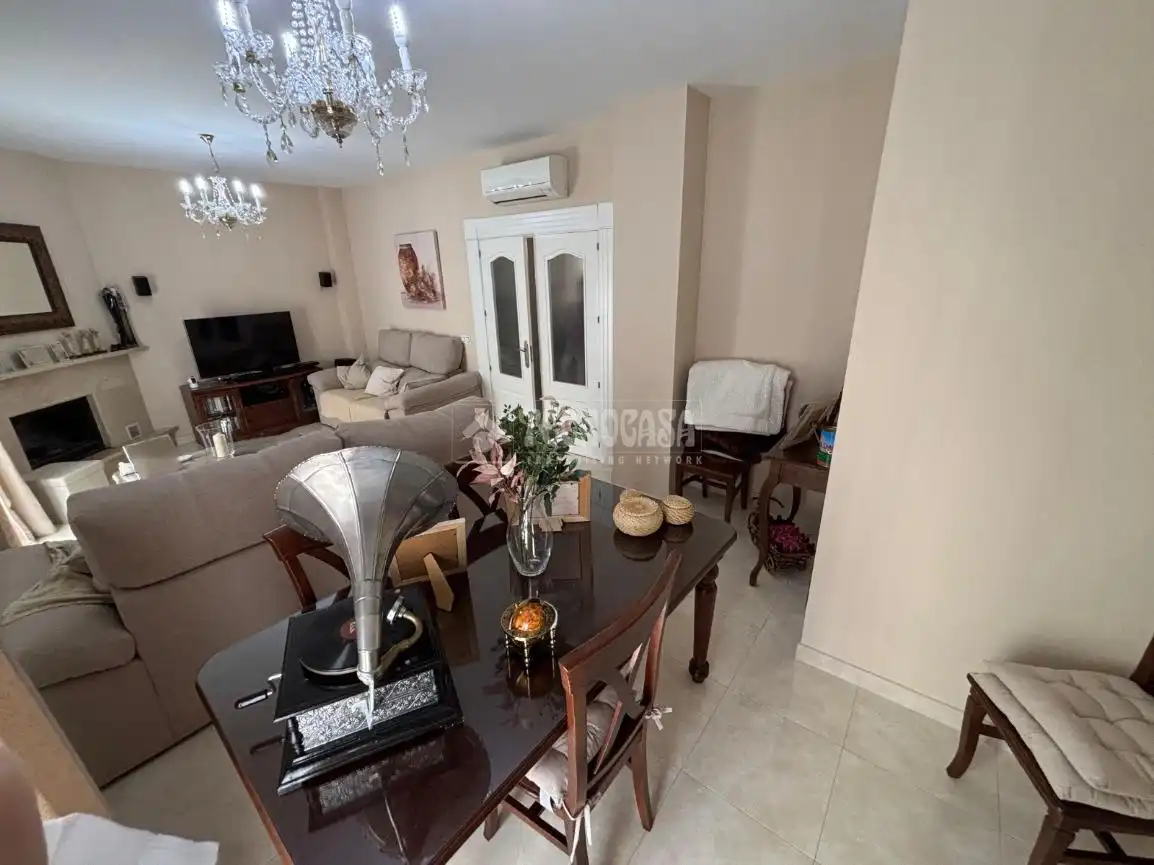 Sala de estar de Casa o chalet en venta en Antequera con Aire acondicionado, Terraza y Trastero