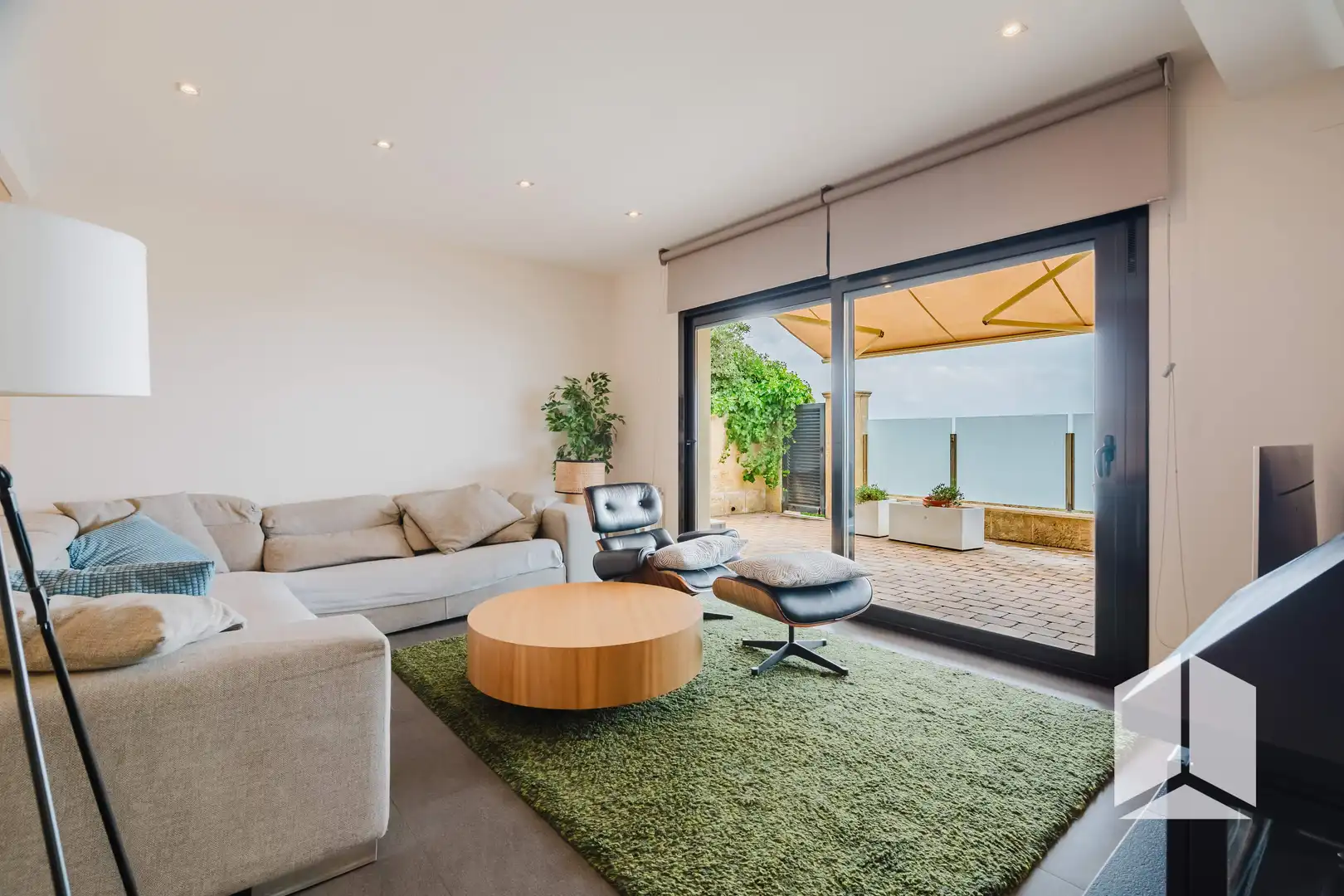 Living room of Houses for sale in Castelldefels  with Terrace and Balcony