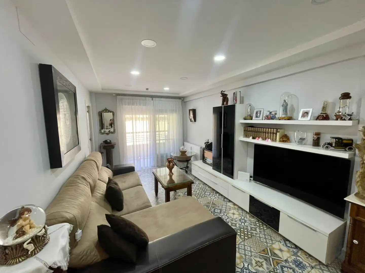 Wohnzimmer von Wohnung zum Verkauf in Valdepeñas mit Heizung, Terrasse und Balkon