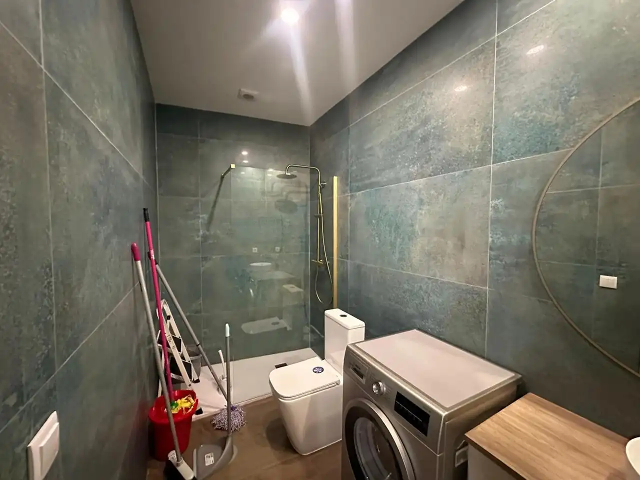 Baño de Piso en venta en Zaragoza con Aire acondicionado, Calefacción y Amueblado