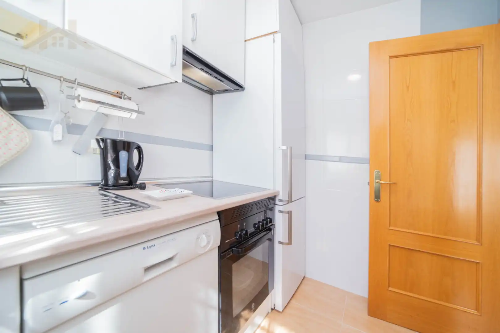 Cocina de Piso en venta en El Álamo con Aire acondicionado, Calefacción y Horno
