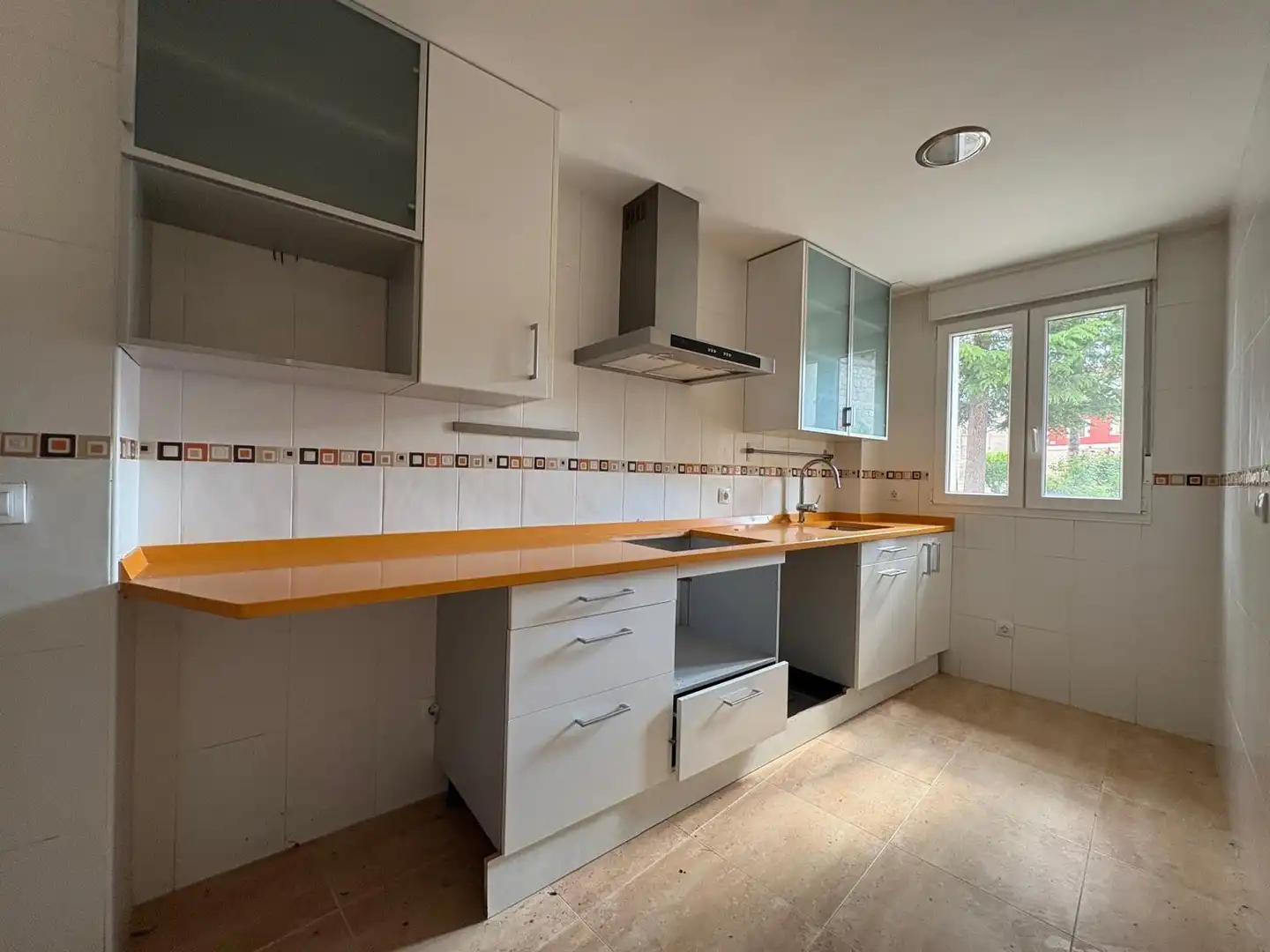 Cocina de Casa o chalet en venta en Iglesias con Calefacción