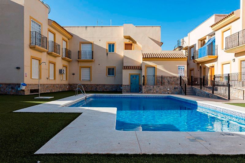 Piscina de Pis de lloguer en Cuevas del Almanzora amb Aire condicionat, Calefacció i Terrassa